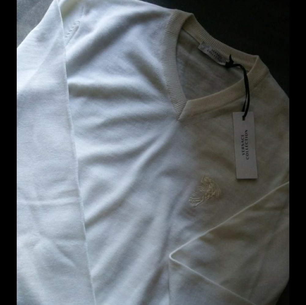 Versace Medusa Vneck